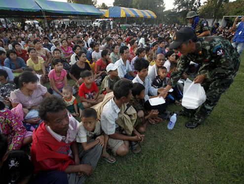Thai border refugee population down 7 percent