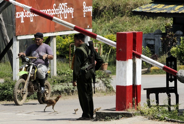 Bomb hits checkpoint; one official dead