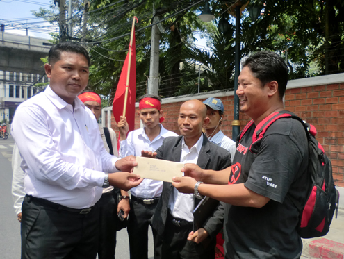 Kachin groups protest at Burmese embassy