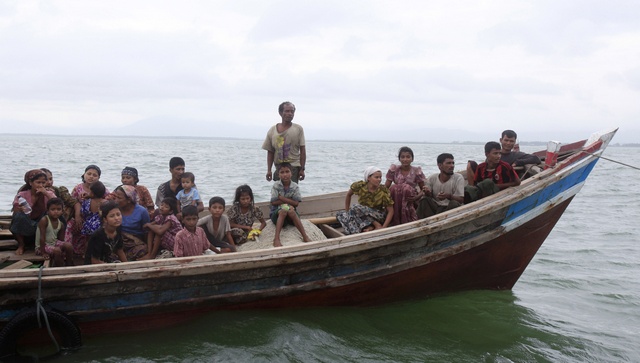 Fifty Rohingya feared drowned as boat sinks off Arakan coast 