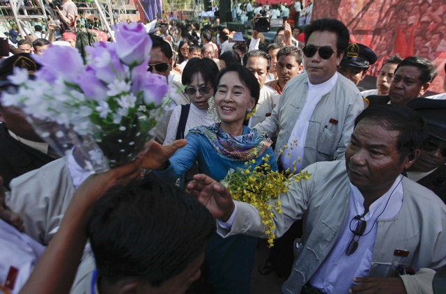 Suu Kyi: Burma’s constitution must change