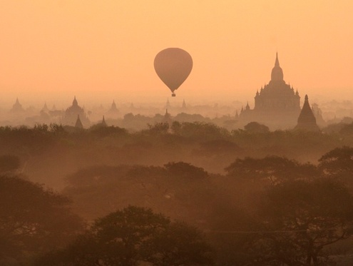Burma pledges to relocate hotels from Bagan archaeological site