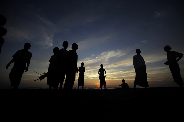 Nearly 1,000 Muslim Rohingyas incarcerated in Arakan state