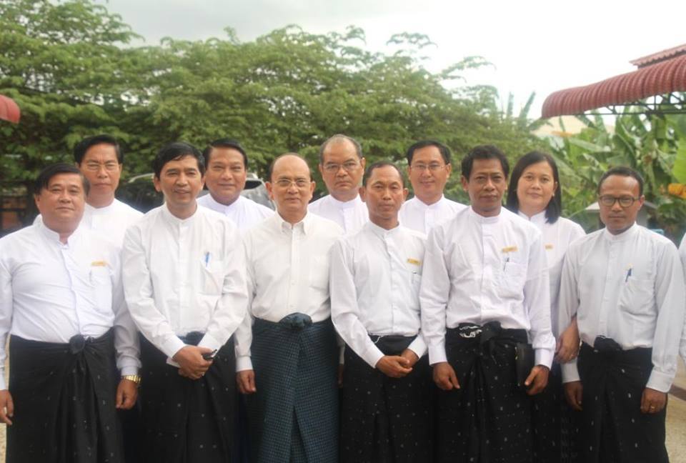 President Thein Sein meets 88 Generation leaders