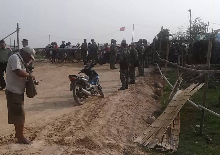 China Closes Border as Thousands Flee Kachin War