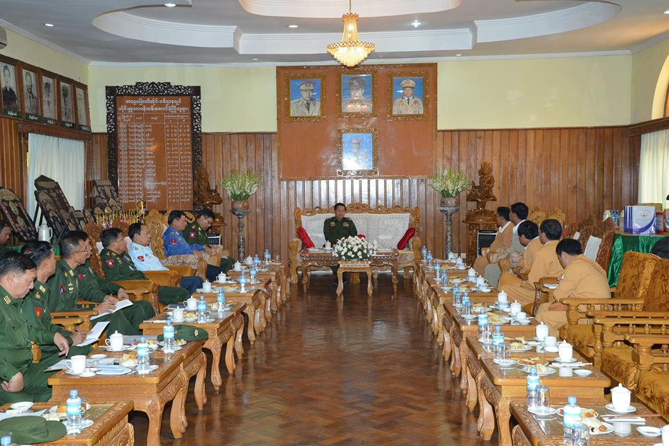 Min Aung Hlaing meets armed groups in Shan State