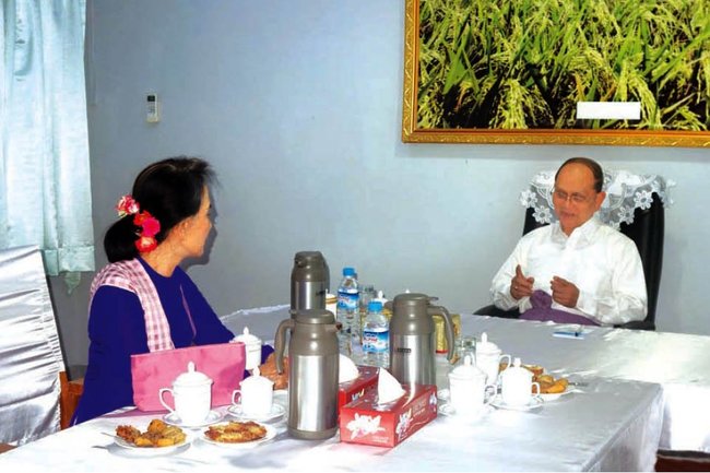 Thein Sein, Suu Kyi in face-to-face Constitution talks
