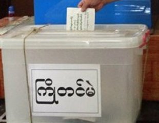 Advance voting for Burmese migrants in Thailand