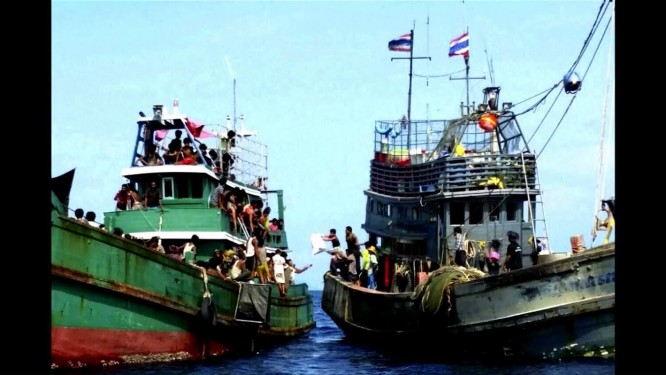 Burma ‘ready to provide humanitarian assistance’ to boat people