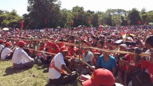Locals gathered in Thandwe, Arakan State, to receive the NLD leader. (PHOTO: DVB)