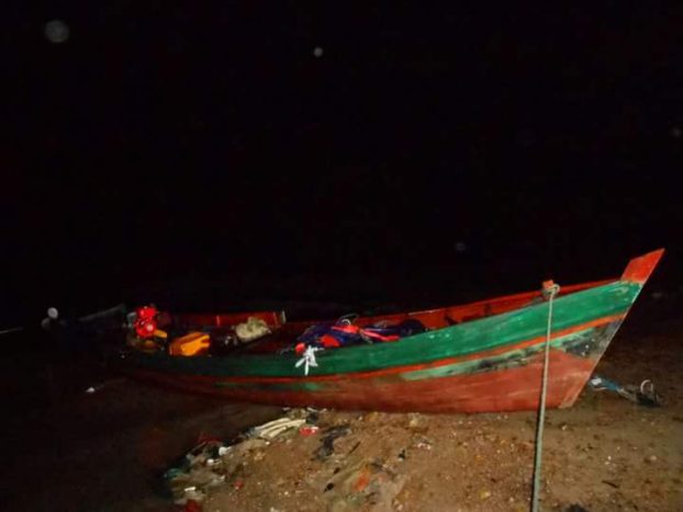 Kawthaung police seize kratom drug haul from longboat