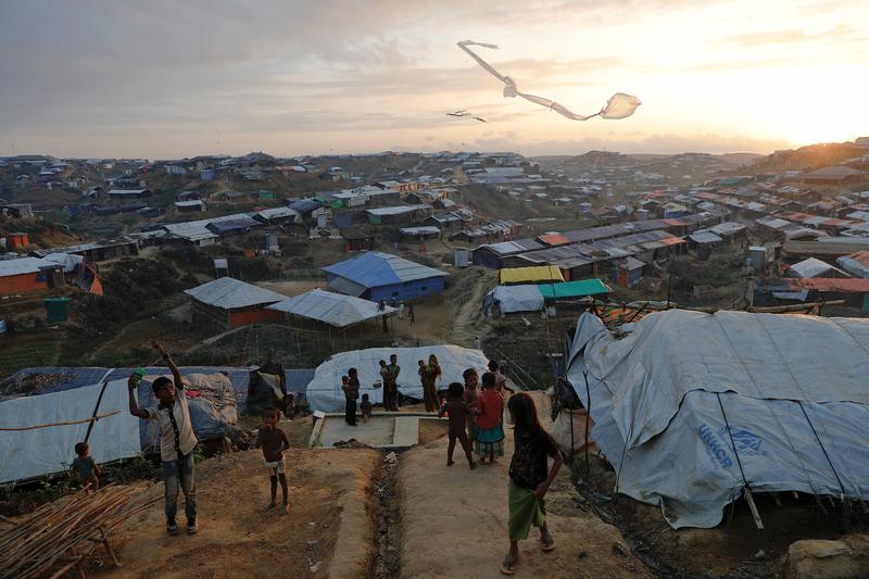 UN envoy urges Security Council to visit Burma, Bangladesh