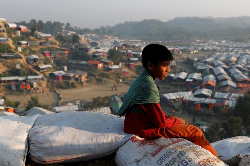Burma, UN agencies sign Rohingya repatriation pact