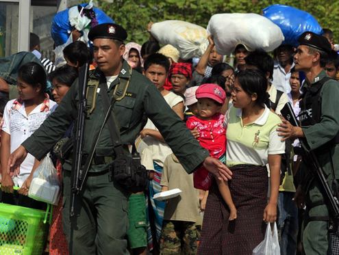 refugees thai police Nov10 - DVB