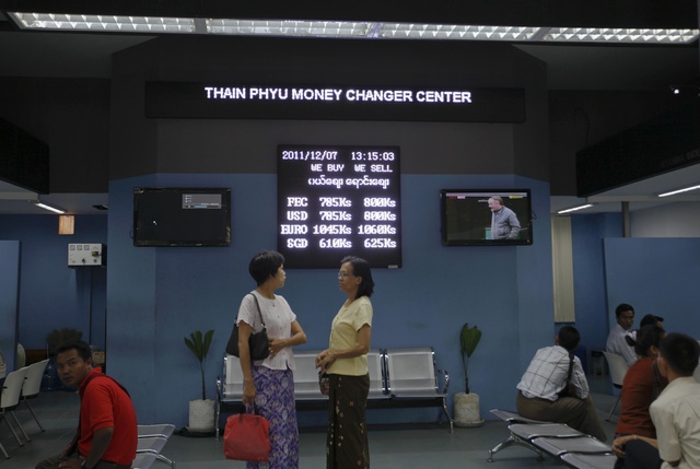 Thai, Burmese bank open remittance service