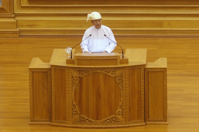 Parliament passes anti-corruption bill despite president’s protests