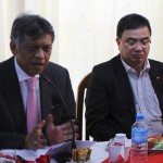 ASEAN Secretary General Pitsuwan speaks to reporters at a briefing in Yangon