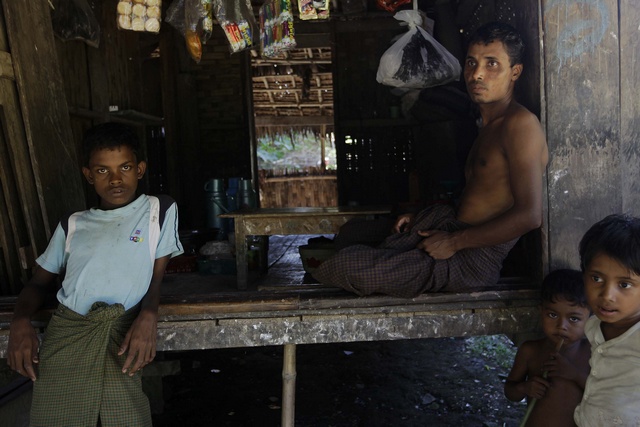 ASEAN ‘cannot’ press Burma on Rohingya citizenship
