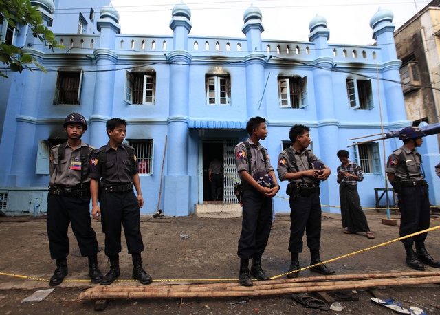UN envoy urges Burma to curb religious violence