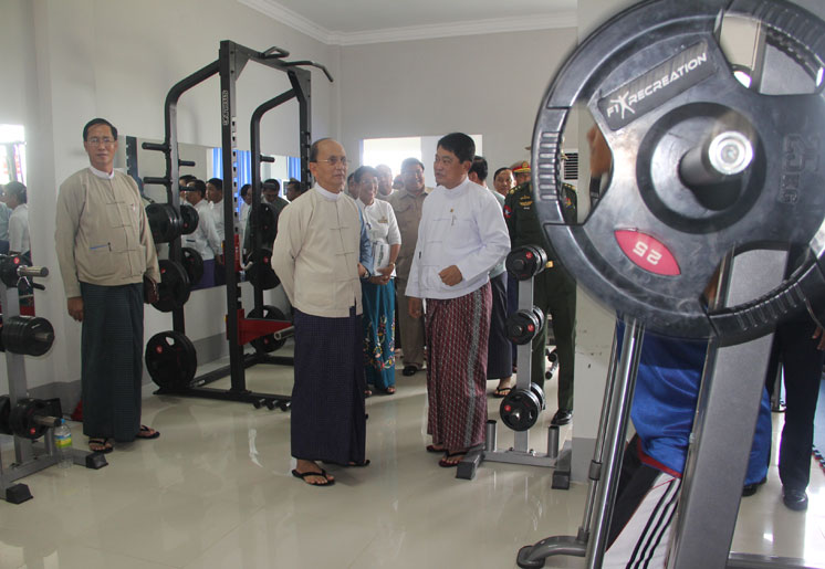 Thein Sein inspects SEA Games stadiums