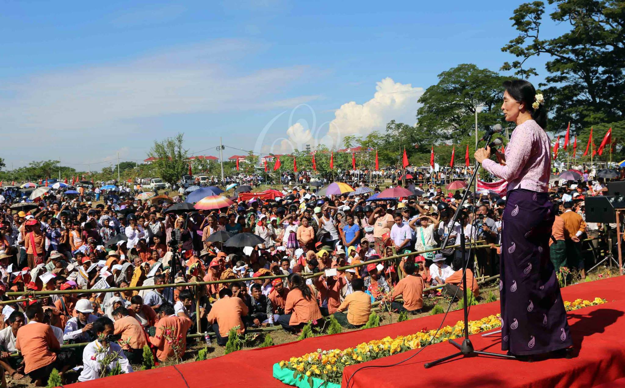 NLD’s ‘constitution rally’ goes ahead in Naypyidaw
