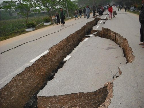 Thai earthquake may be causing aftershock in Burma