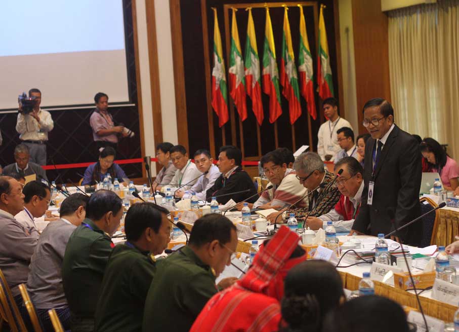 Ceasefire accord hits barrier on road map to peace