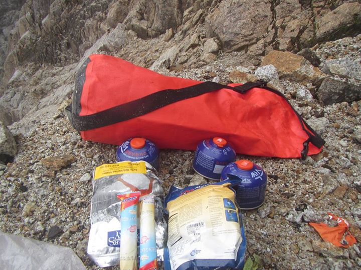 Food rations the key to survival for missing climbers