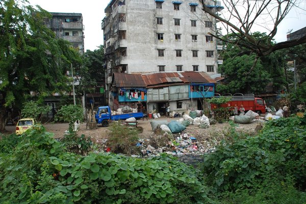 38,000 squatter homes in Rangoon: Mayor pledges housing