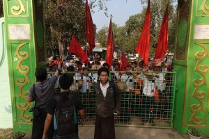 Student activists, pictured inside the gates of the Aungmyay Beikman Monastery in Pegu on the morning of Monday, 2 March 2015. (PHOTO: DVB)
