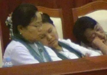 Reporters banned after filming sleeping MPs