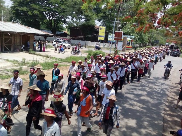‘Plough protest’ supporters rally in Loikaw