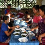 Hostel_dinner