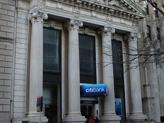 Citigroup, StanChart hope to boost Burma’s credit rating