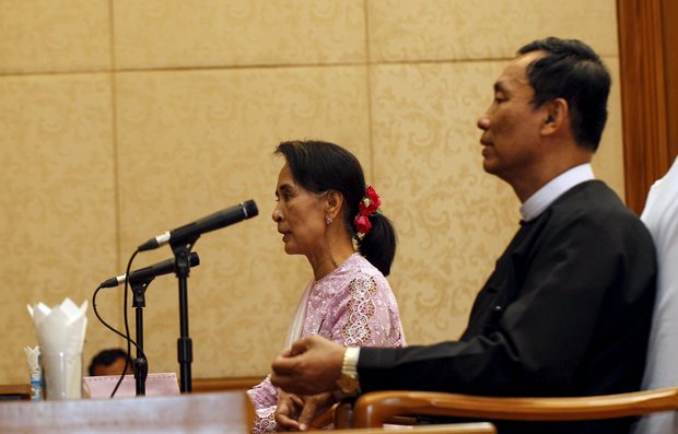Suu Kyi meets with ousted Shwe Mann