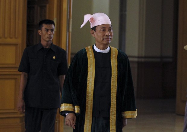 Sacked Shwe Mann opens parliament