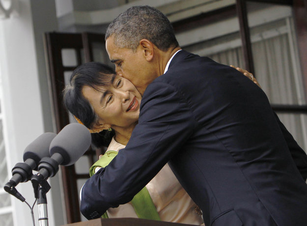 USDP takes swipe at Suu Kyi-Obama kiss