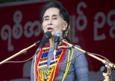 President or not, I will lead govt, says Suu Kyi