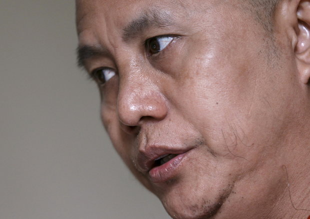 War of words escalates between Wirathu and NLD