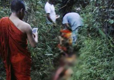 Shan monks injured by landmine