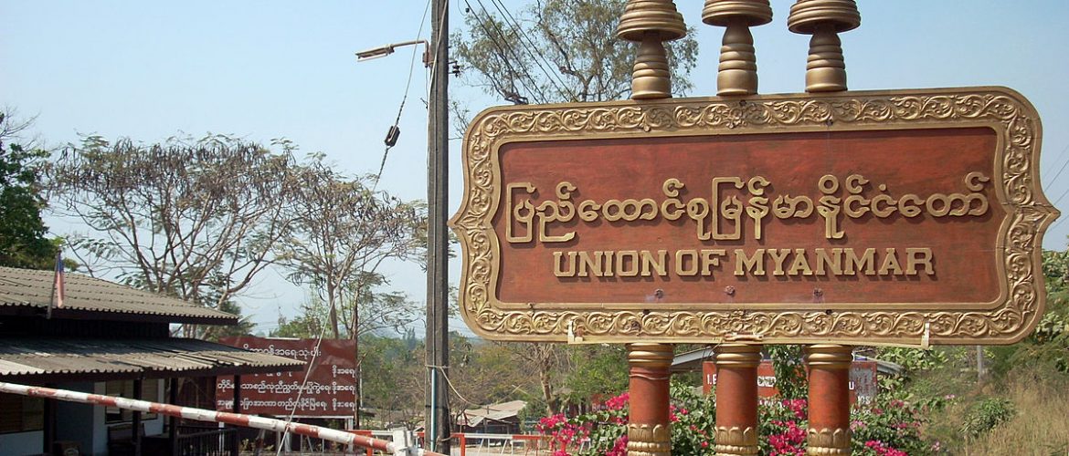 Thailand-Burma link at Three Pagodas Pass reopened