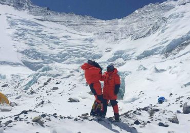 Burmese climbers approaching Everest summit
