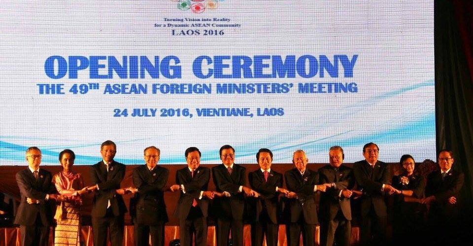ASEAN deadlocked on South China Sea statement