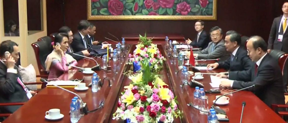Suu Kyi discusses bilateral ties with Chinese FM