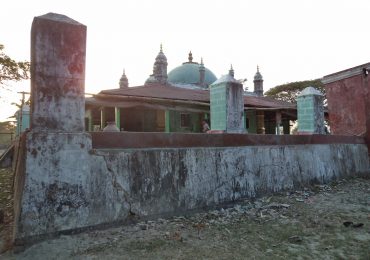Arakan State govt vows to tear down illegal mosques