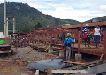 Stages removed after protest in Taunggyi