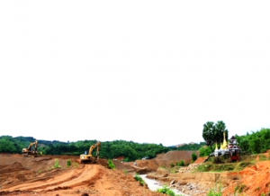 Villagers claim the Heinda mine is still operational. (IMAGE: Kyaw Thu Maung)