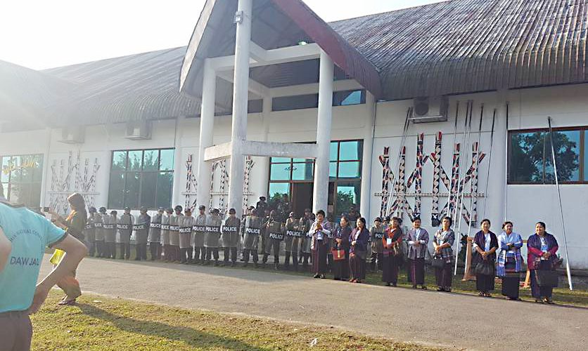 Police in Myitkyina lock down Kachin conference
