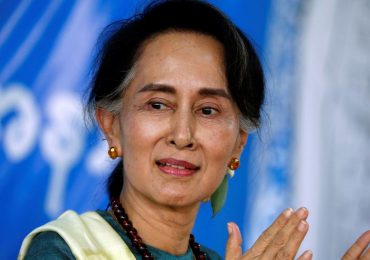 Peace process is priority, not development: Suu Kyi