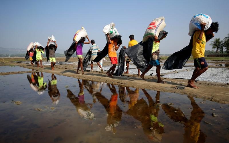 China ready to mediate between Burma, Bangladesh over refugees row